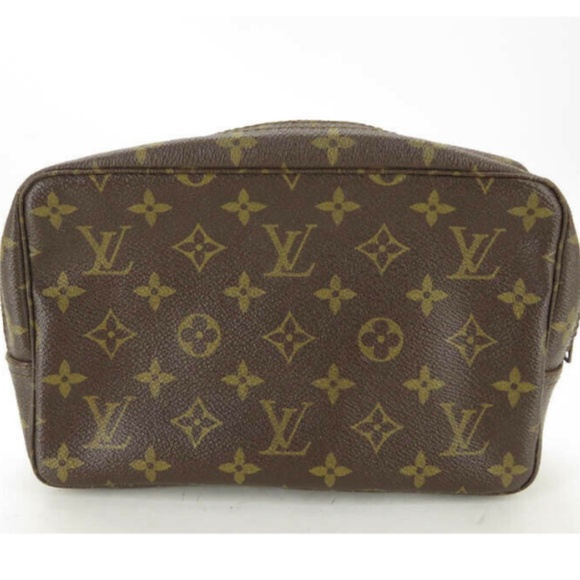 Louis Vuitton Handbags - LOUIS VUITTON MONOGRAM TROUSSE TOILLET